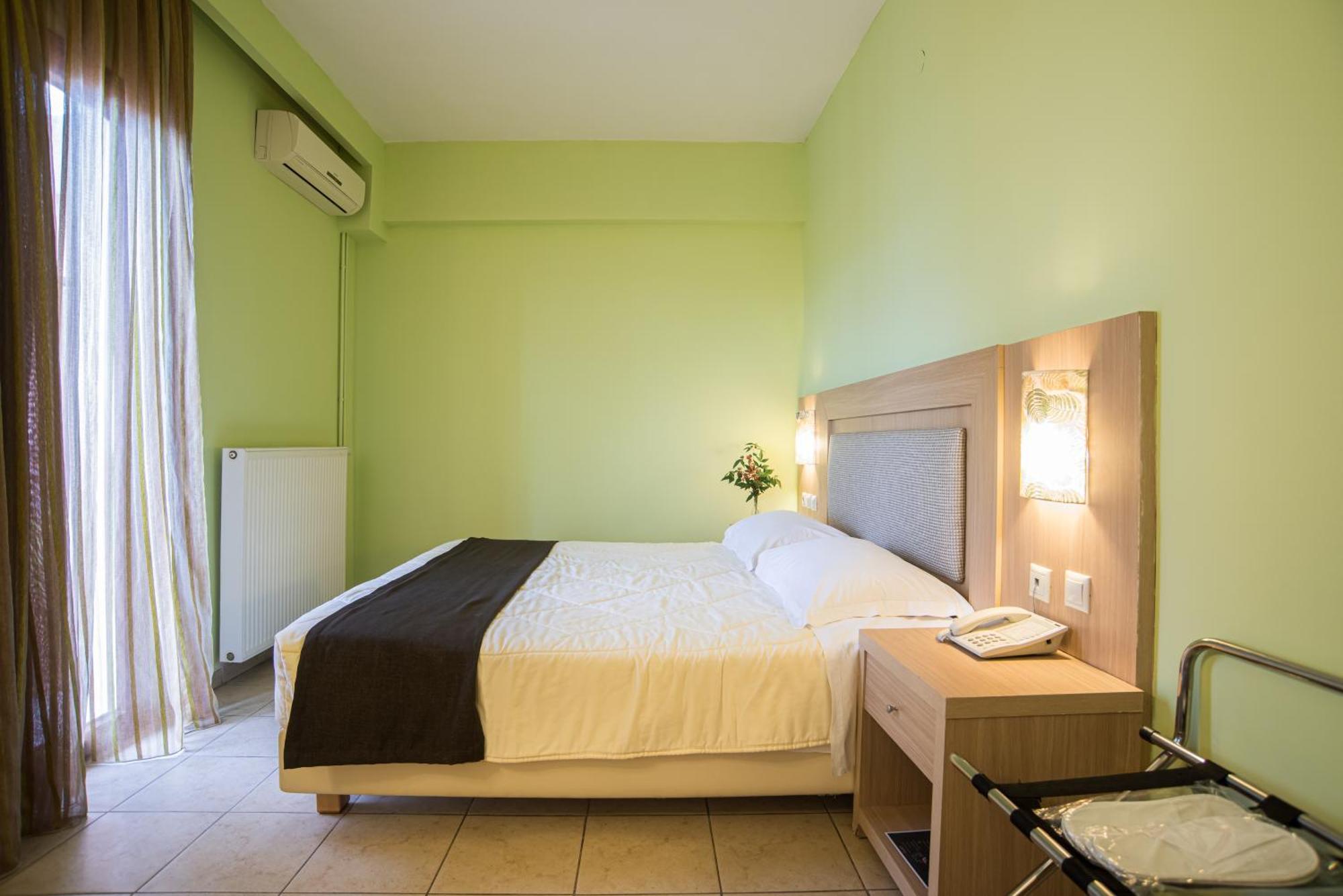 Hotel Leto デルポイ エクステリア 写真