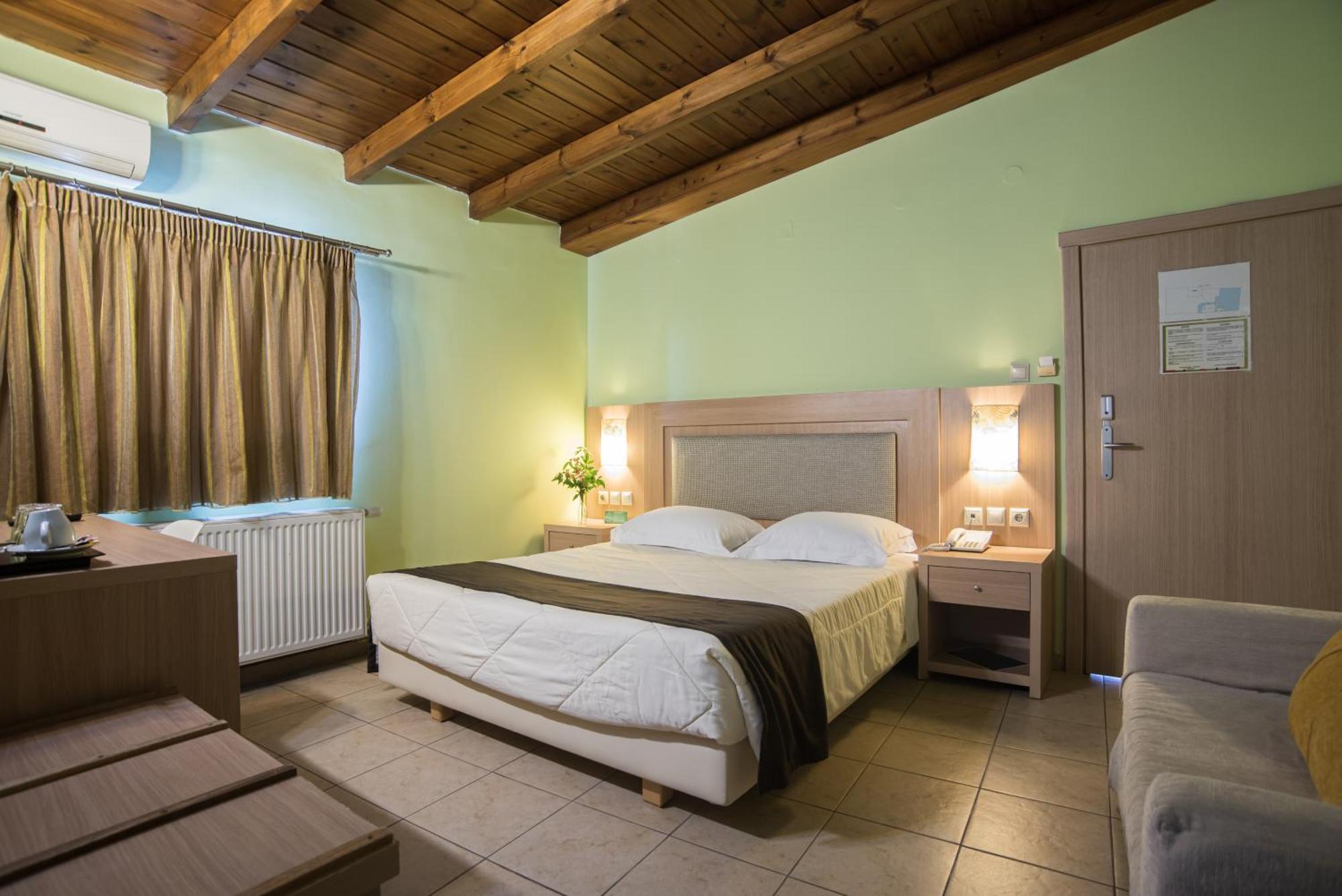 Hotel Leto デルポイ エクステリア 写真