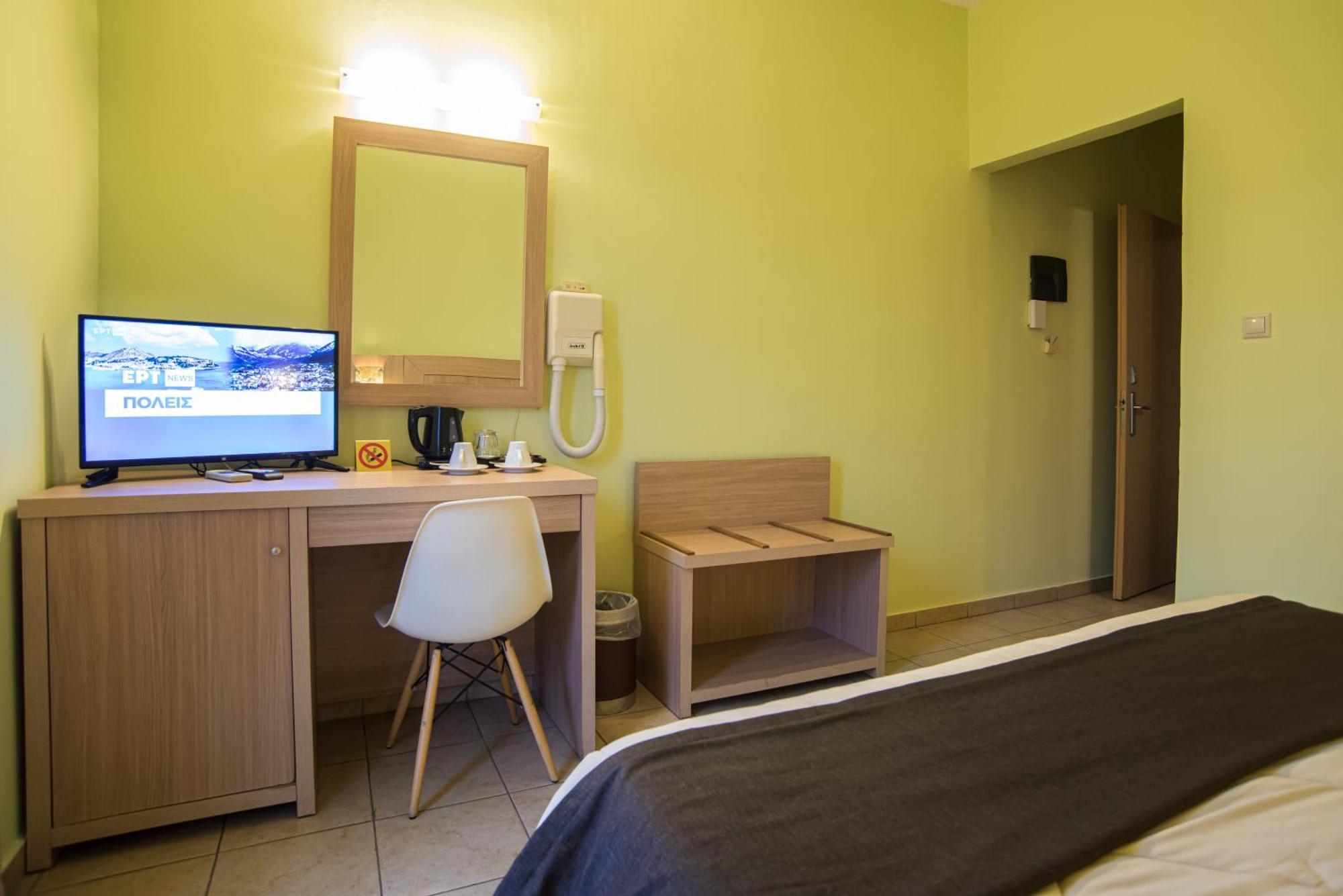 Hotel Leto デルポイ エクステリア 写真
