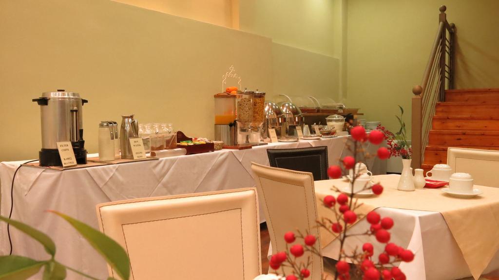 Hotel Leto デルポイ エクステリア 写真